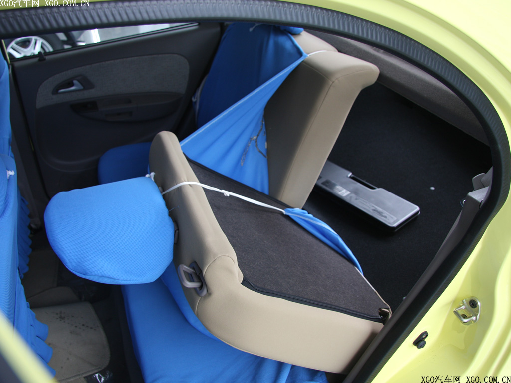 奇瑞qq6 1.1手动舒适型