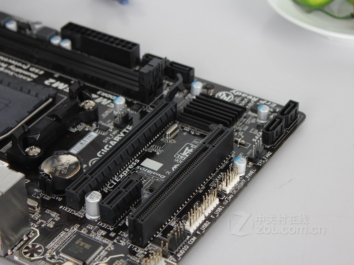 【高清图】 技嘉(gigabyte)f2a68hm-ds2(rev.1.0)效果图 图98