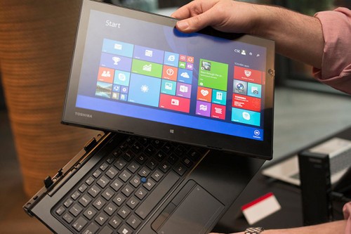 一秒变笔记本 东芝全高清平板z20t图赏