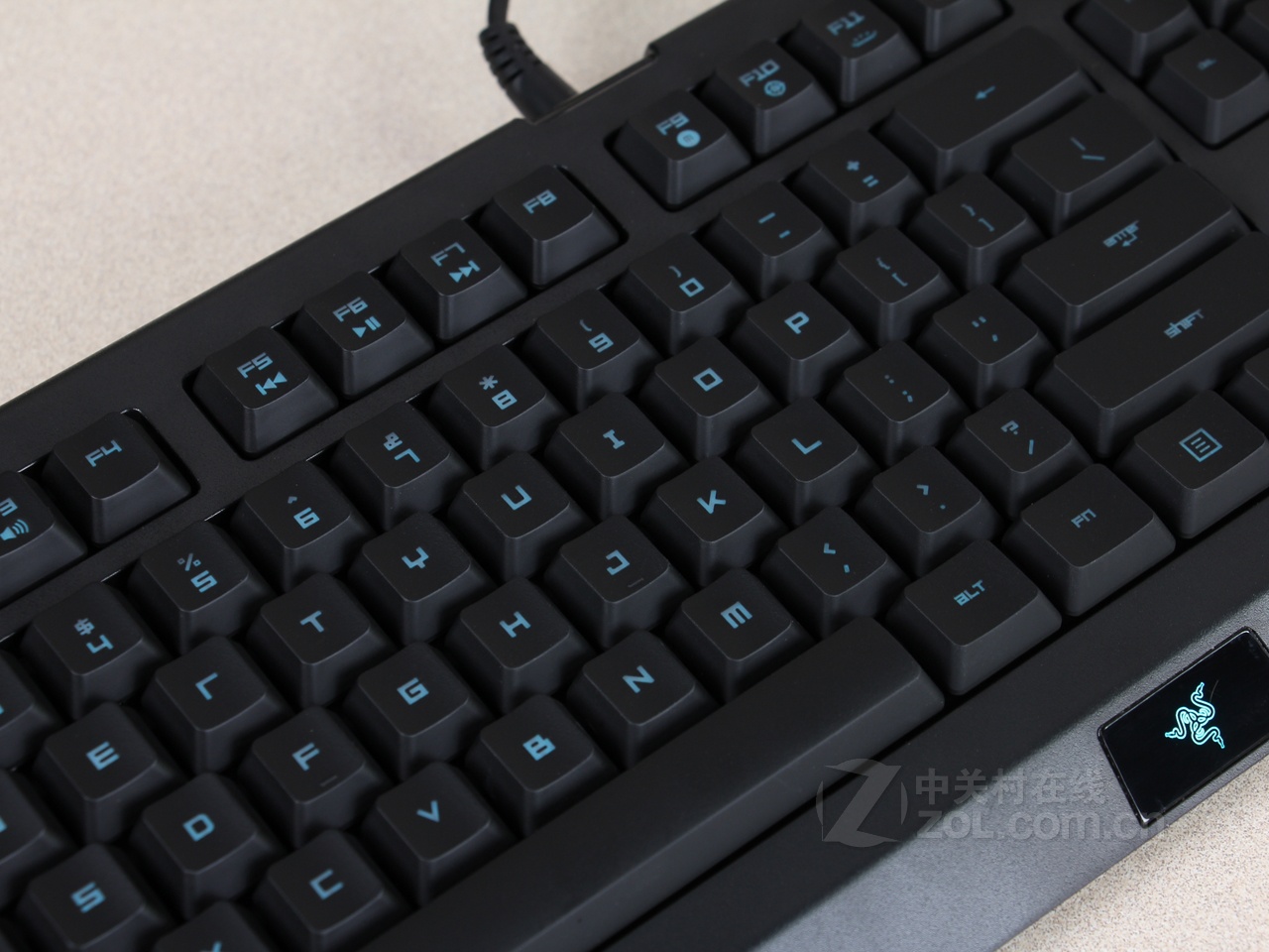 razer萨诺狼蛛专业版游戏键盘