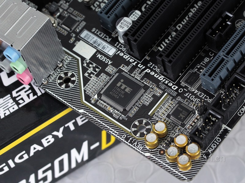 技嘉ga-b150m-d3h ddr3 效果图(15/16)