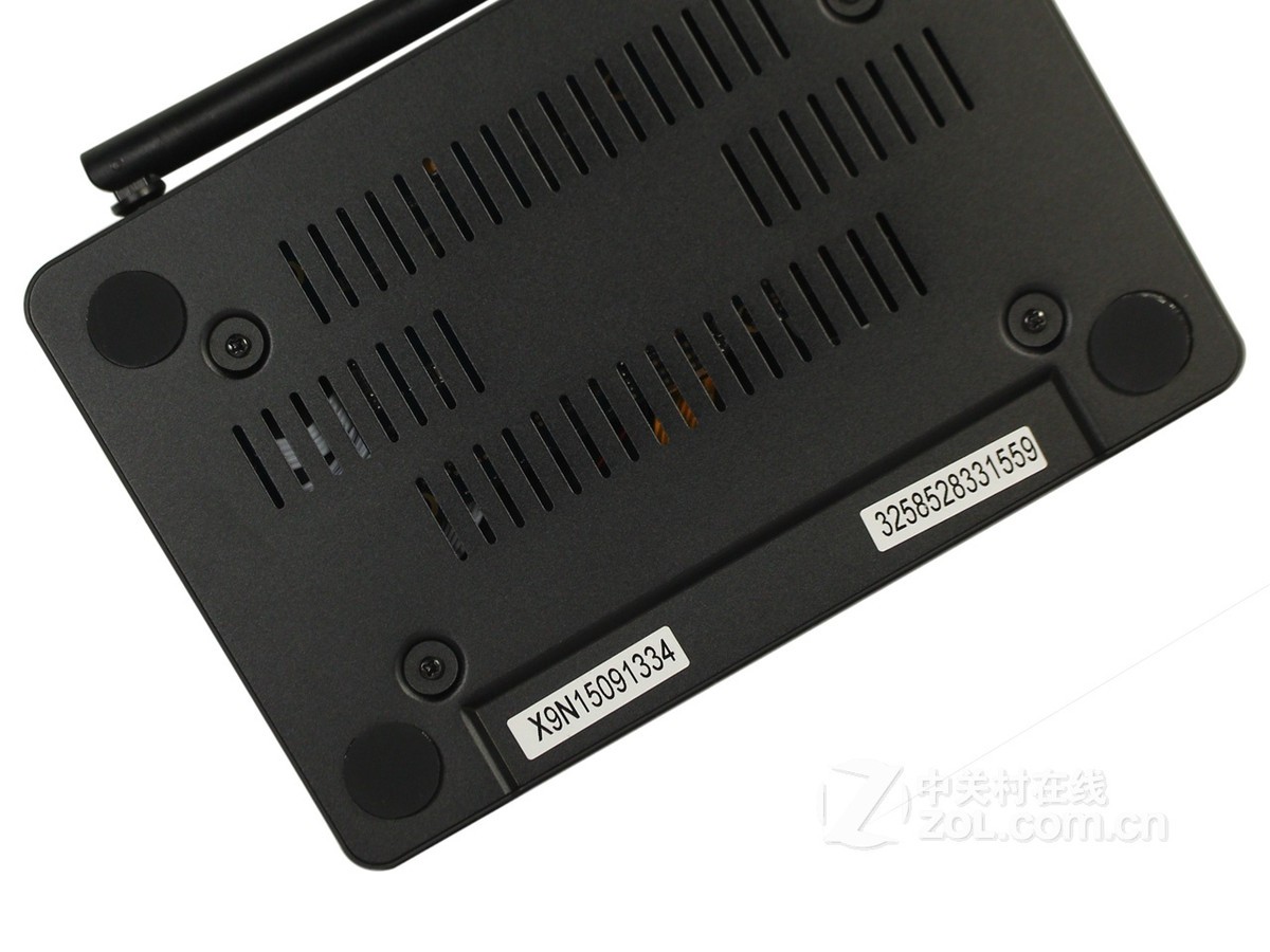 平板电脑 品铂平板电脑 品铂x9 图片 局部细节图 7 / 13隐藏