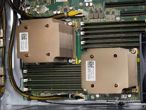 企业级戴尔 poweredge t420 塔式服务器(xeon e5-2403/2gb/300gb/dvd