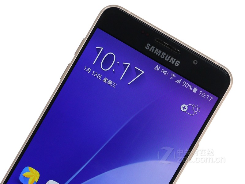 金立e109和三星2016版galaxy a7图片对比