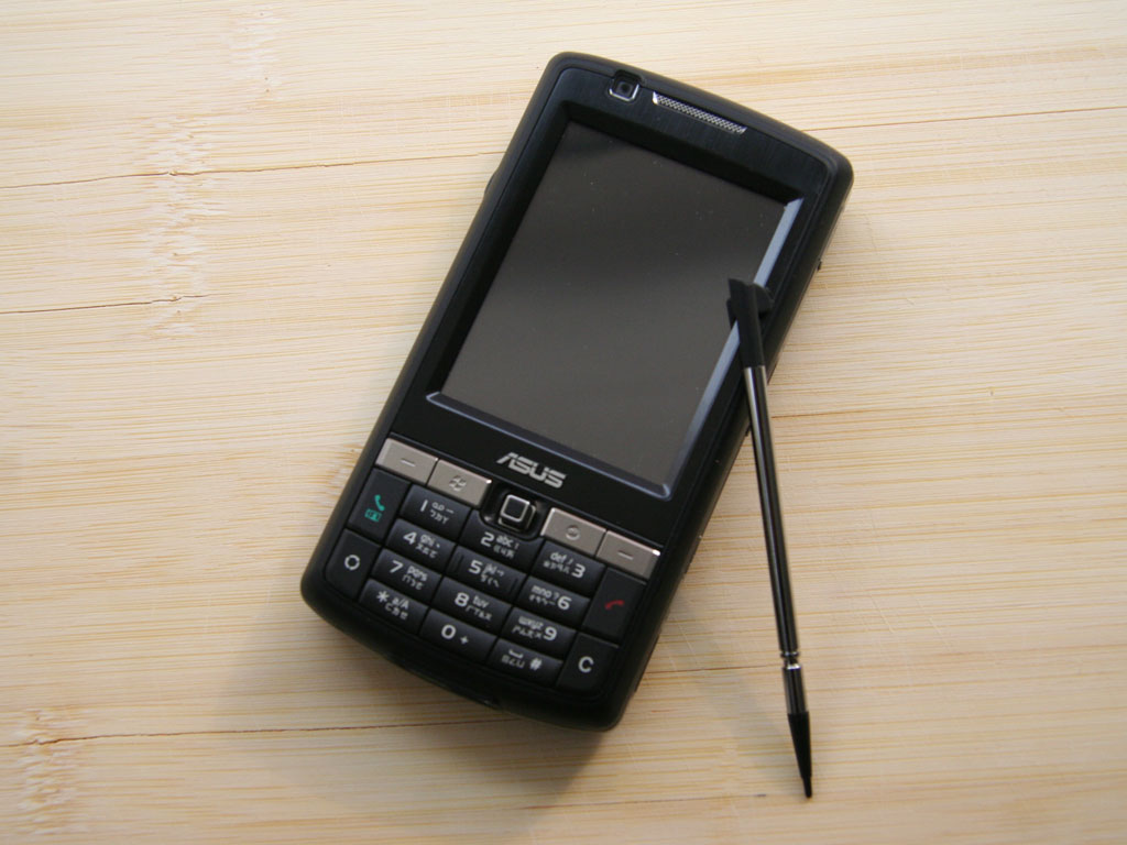 华硕p750 整体外观图(25/39)