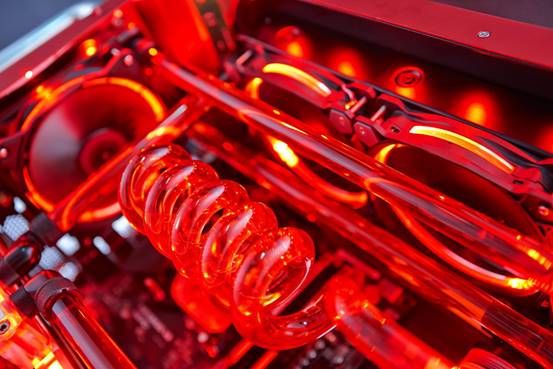 【高清图】 coolman 兽上演机箱中的水冷灯光秀图5