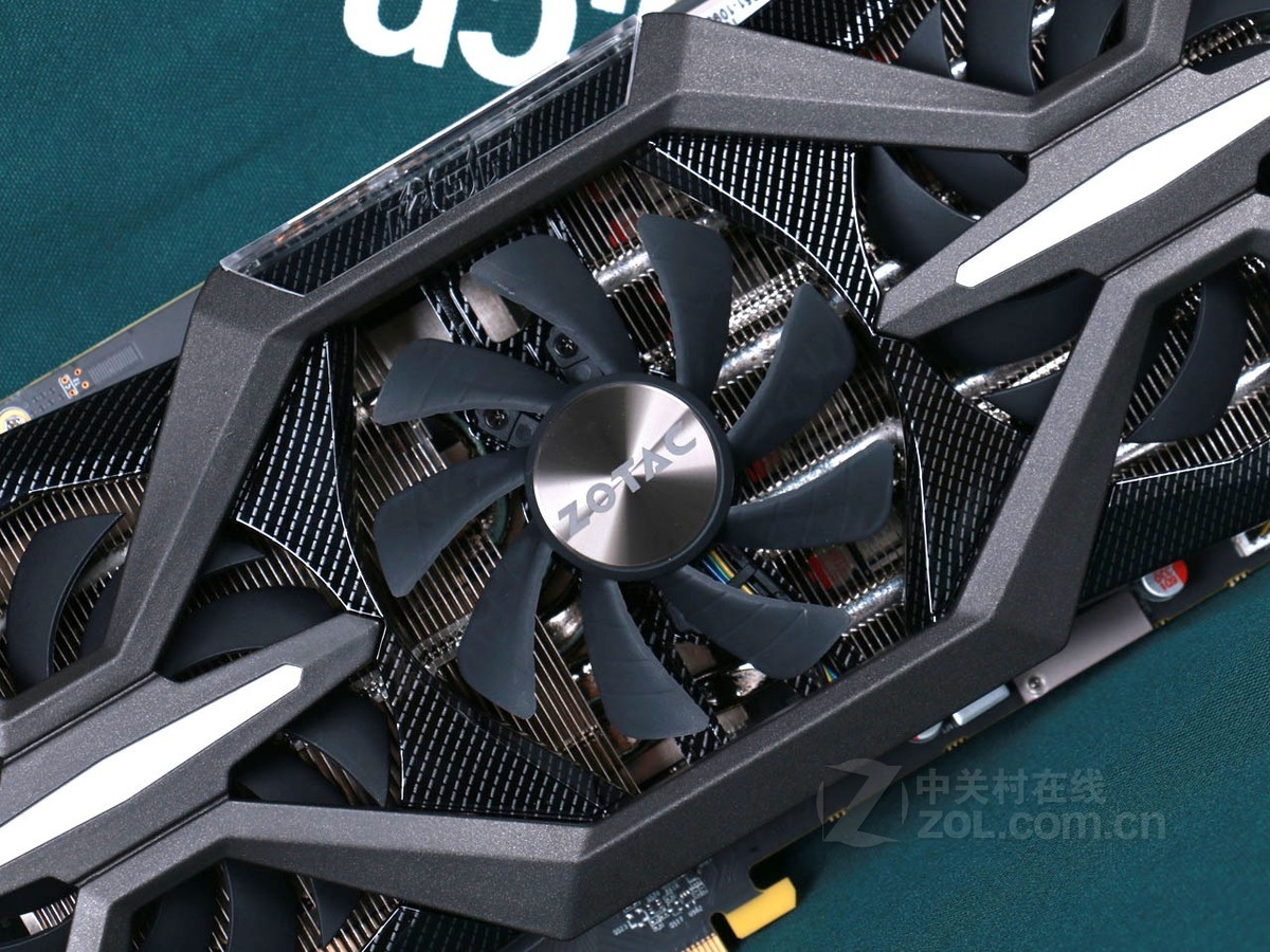 【高清图】 索泰(zotac)geforce gtx 1070-8gd5 玩家力量至尊oc实拍图