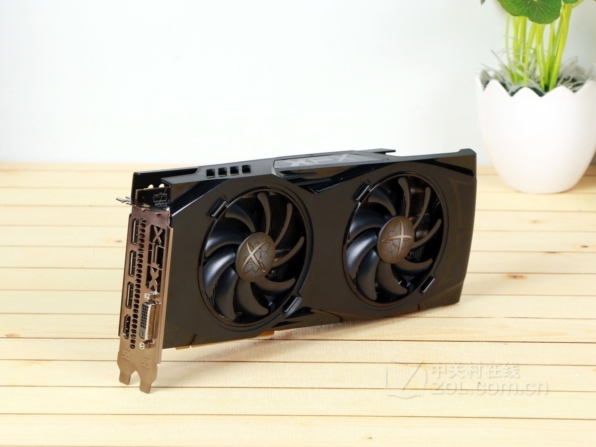 xfx讯景rx 480 8g黑狼进化版
