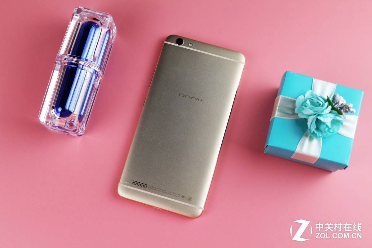 【高清图】 好手机可不能"只看脸" 朵唯a8全面评测图11