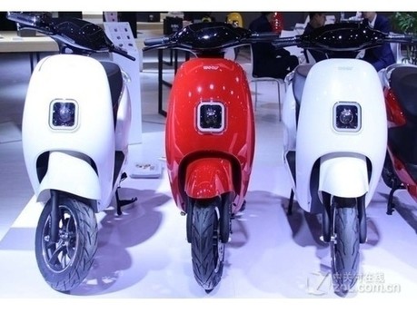 E客E2与沃趣C-迷你 35A哪个好