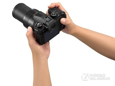  FZ1000 II