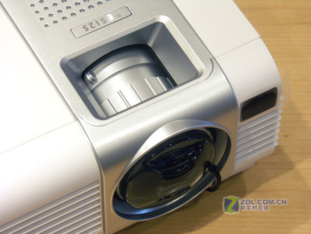 BenQ׿16:9ͶӰPE5125 