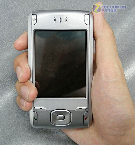 多普达838再降100时尚智能新年玩跳水