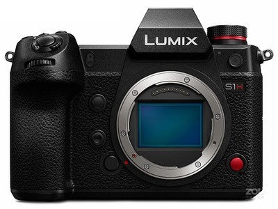  Lumix S1H