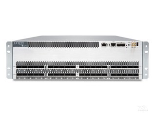 Juniper PTX10003 (8Tbps)