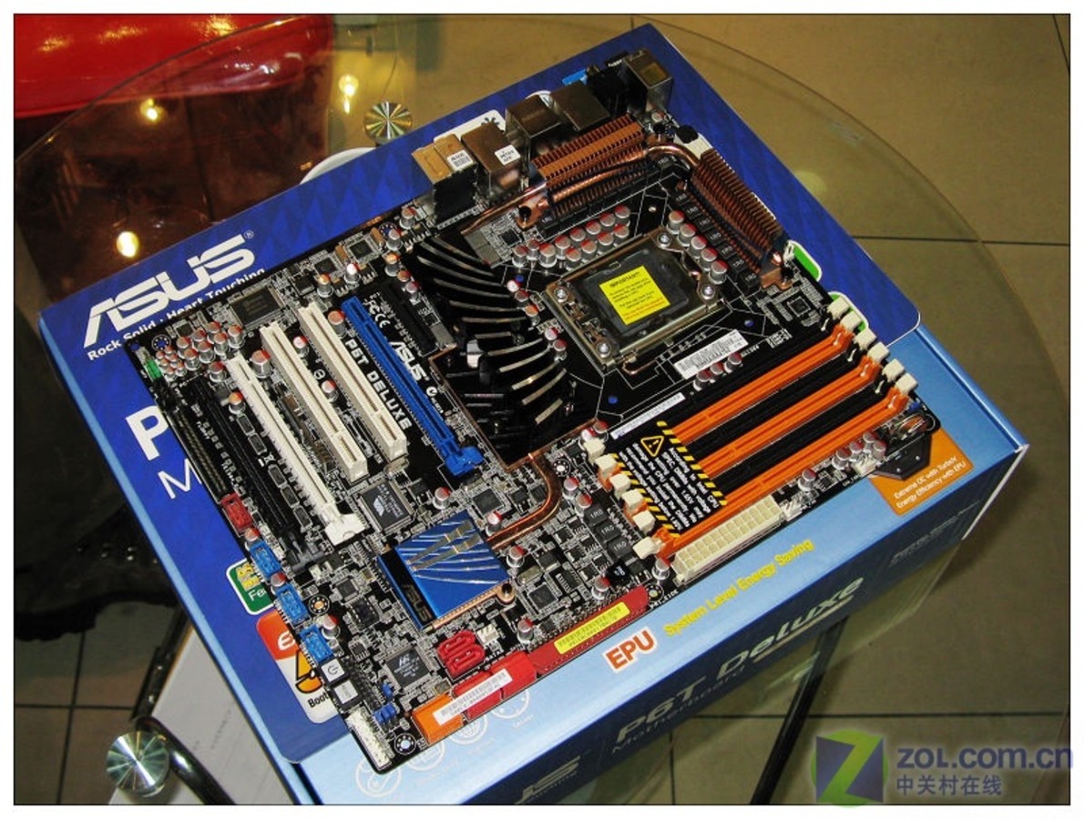 【高清图】 独家视频:华硕零售版x58到货接受预订图5