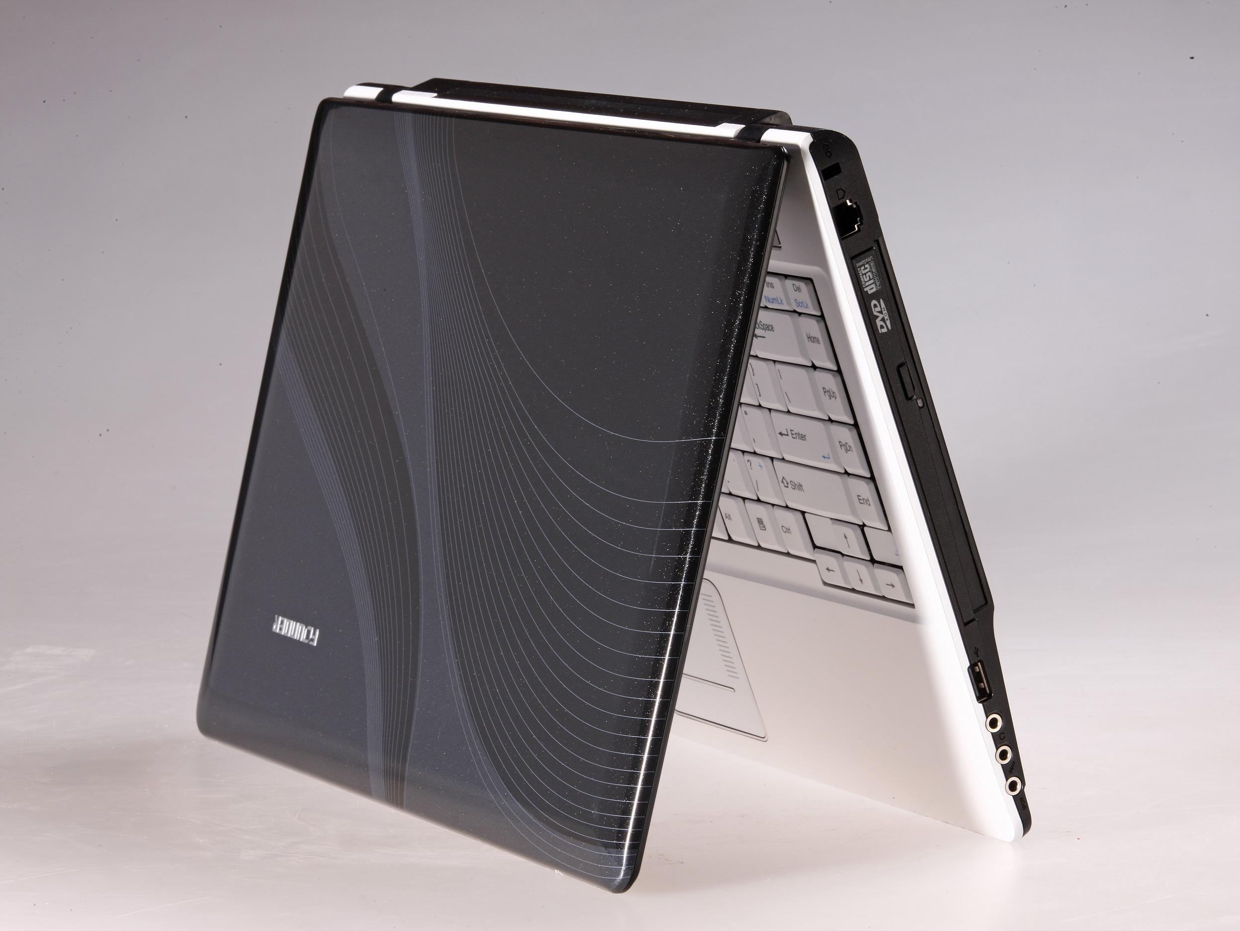 性能更强功能更多 方正s410新迅驰平台本 (1/6)