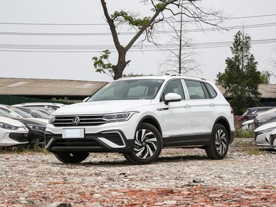  ;L 2023 Ŀ 330TSI Զ