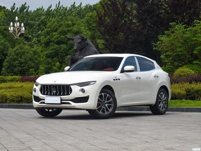 ɯ Levante 2023 2.0T GT