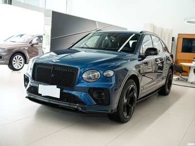  Խ 2022 4.0T V8 S