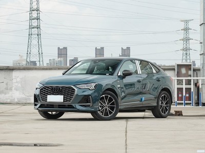 µQ3 Sportback 2024 45 TFSI quattro ر