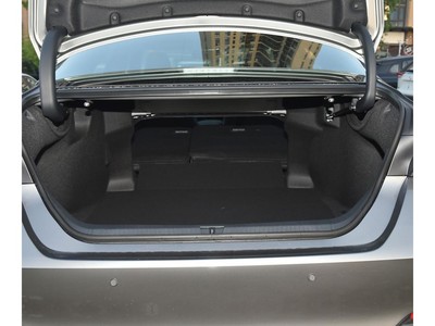 ���� ������ 2024�� 2.0L ��ȡ�泵������3