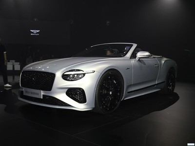  ŷ½춯 2025 GT Mulliner