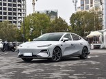 吉利银河 银河E8 2025款 700km 远航智驾版