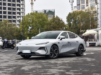  E8 2025 620km ǽ״Ǽݰ