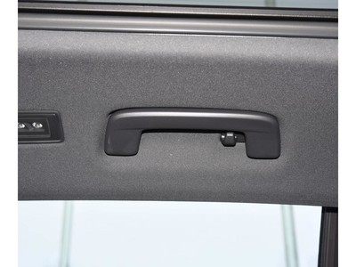 ���� ;��L 2025�� ���ڿ� 300TSI �Զ��������ڰ泵������4