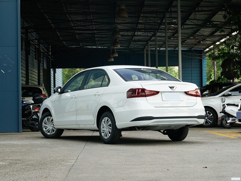 �ݴ�VA3 2025�� 1.5L �ֶ�ȫ����