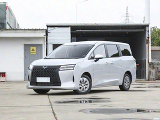 �������� �ǹ�730 2025�� 1.5T 6MT ������