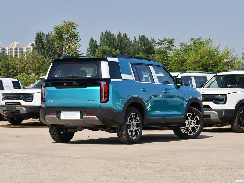 ����ԽҰBJ30 2026�� ���м� 1.5T DCT�������װ�