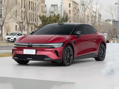 极氪007 2026款 四驱Ultra版 103kWh