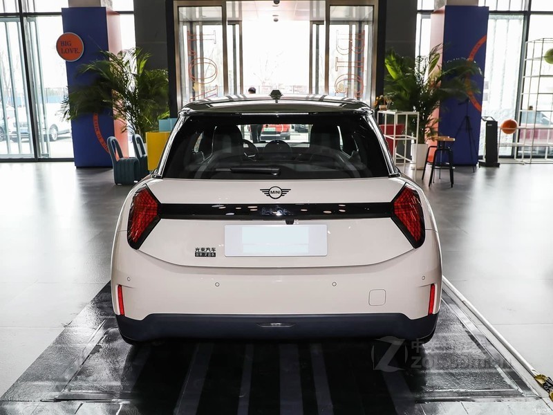 �綯MINI COOPER 2026�� 463km PAUL SMITH ���ʦ��