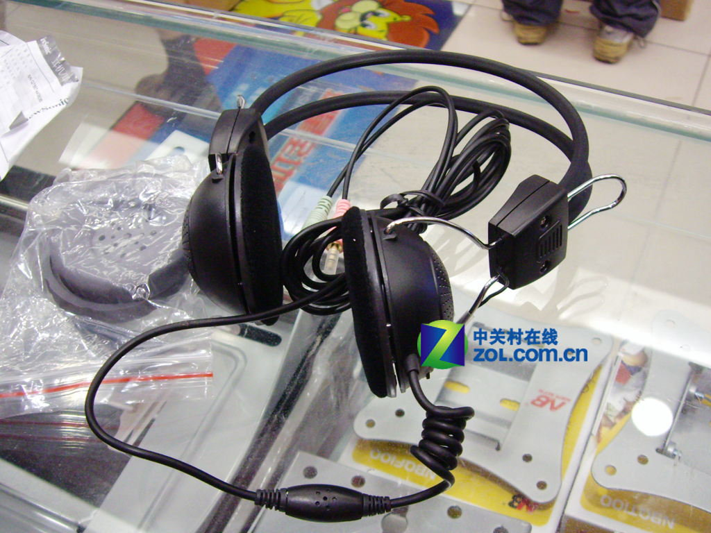 送优派耳机 一线超强22液晶惊曝1160元