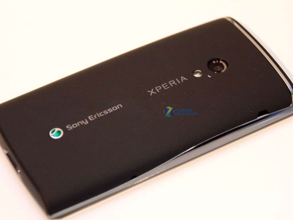 【高清图】 4吋配android2.1 索尼爱立信x10五虎之首图2