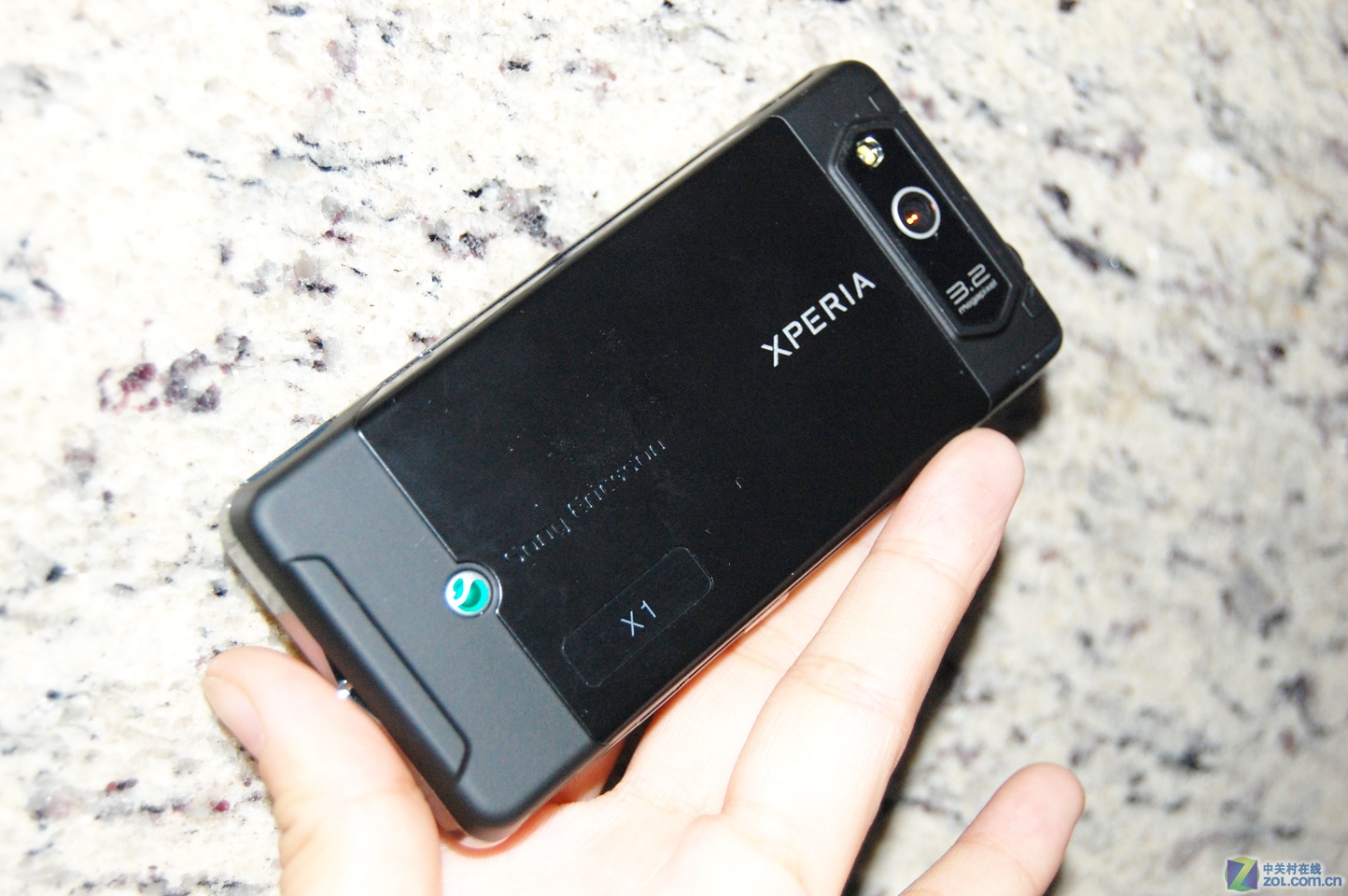 索尼爱立信x1