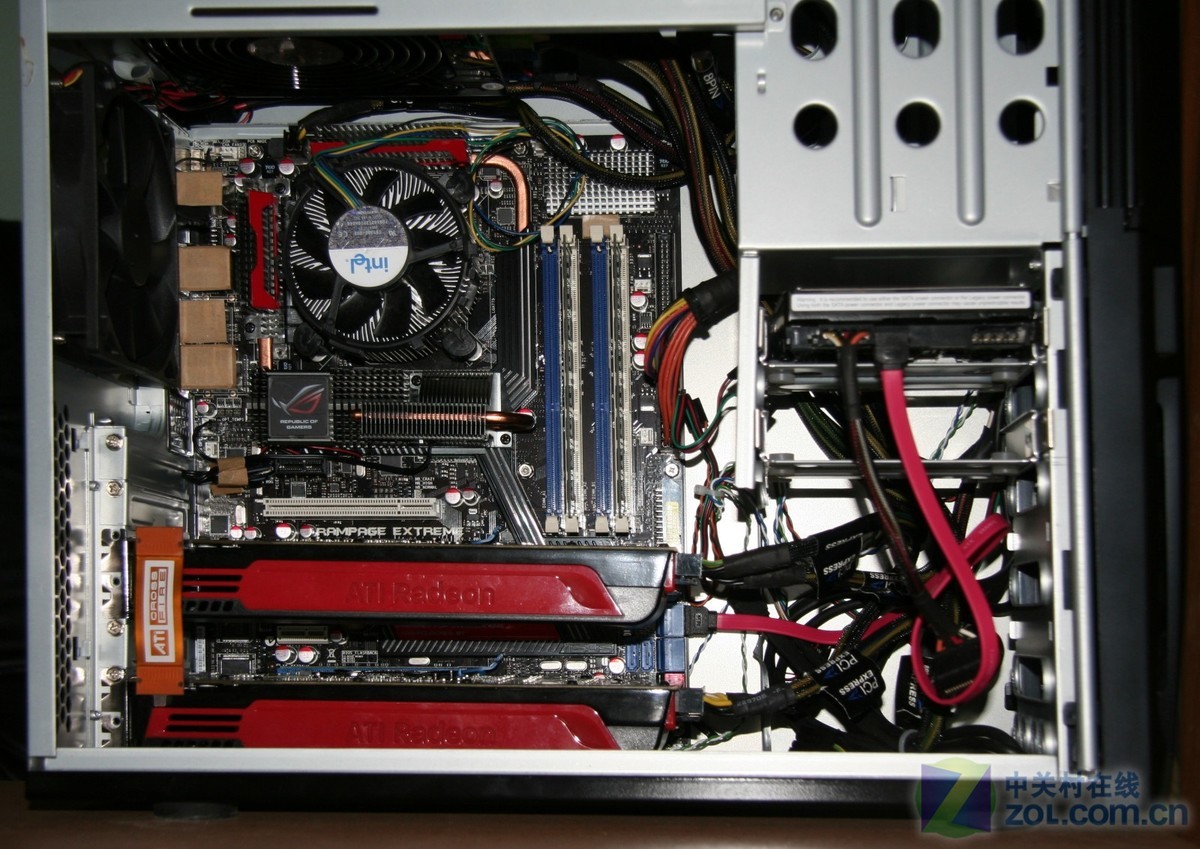 【高清图】 认清高温杀手 22款高端显卡如何配机箱图1