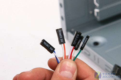 �������Կ����� Ϊ������ֵ��ֵ�� 