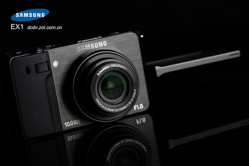 百万民众红色激情 韩国首尔雨中观世界杯