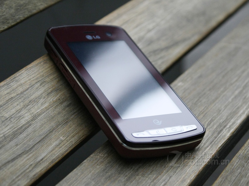 lg kv800 - 整体外观图