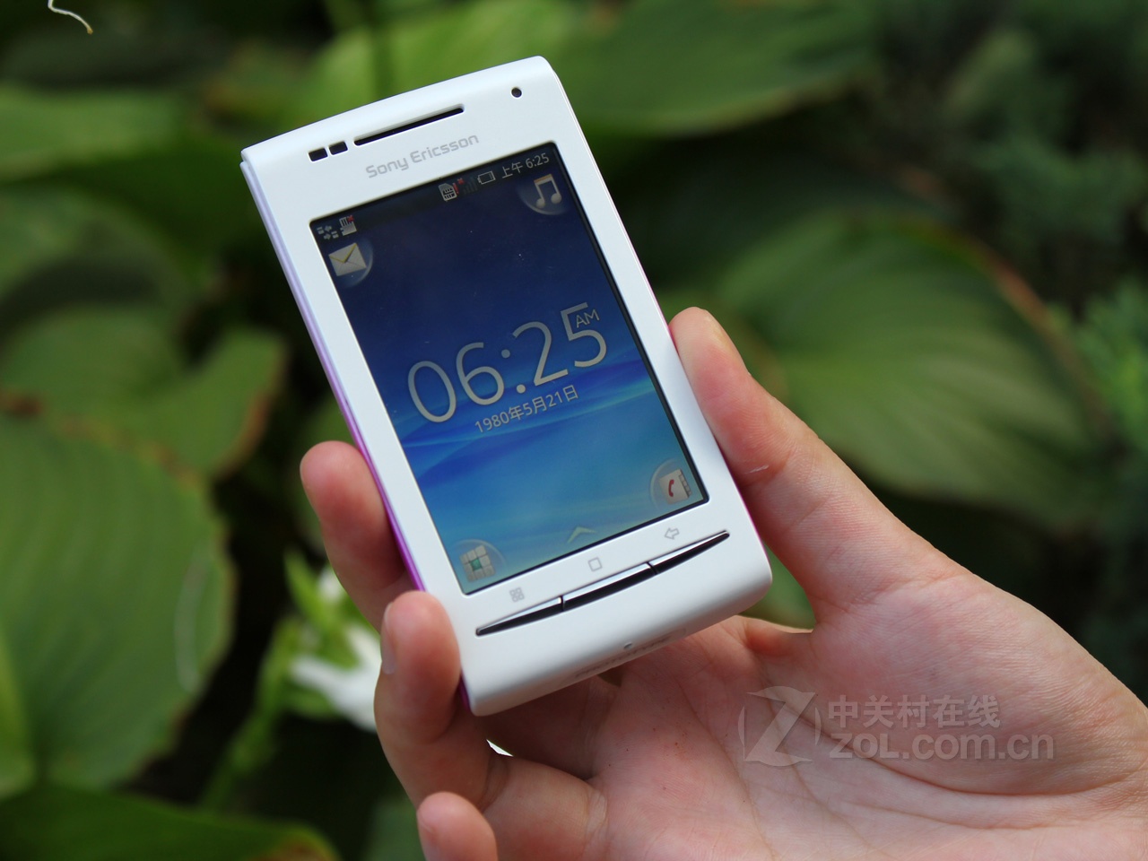 索尼爱立信x8(e15i)