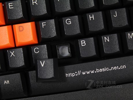 ceP9p9aR4ZHvU.jpg