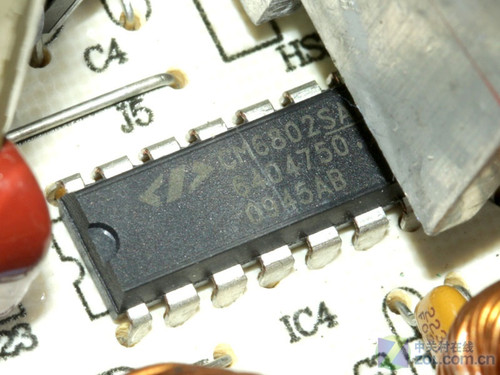 ͬΪ350W ¾X2ԴԱȲ 