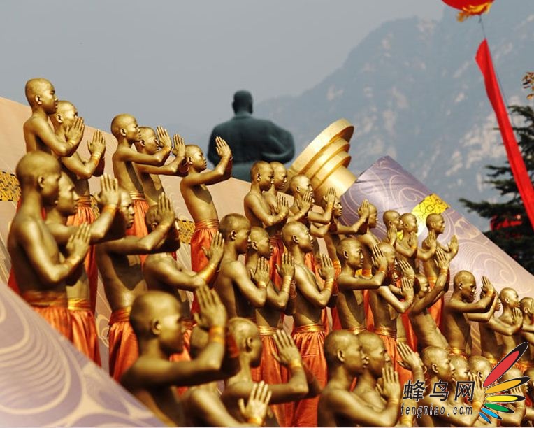 【高清图】河南少林寺重现"铜人阵"图2-zol中关村在线