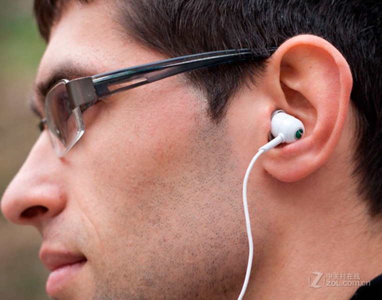 索尼爱立信mw600 实拍图(2/12)