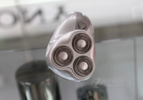 京东商城 ￥59.00 飞科 fs325电动剃须刀