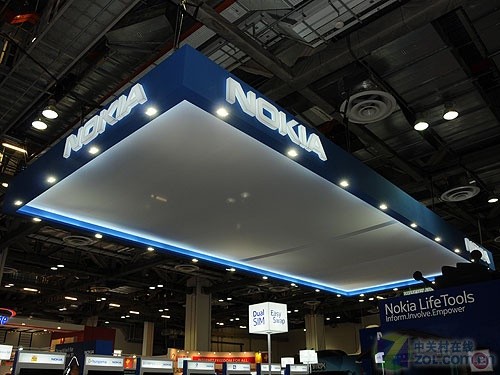 时尚色彩多元化 cmaa2011诺基亚展台巡礼 原创