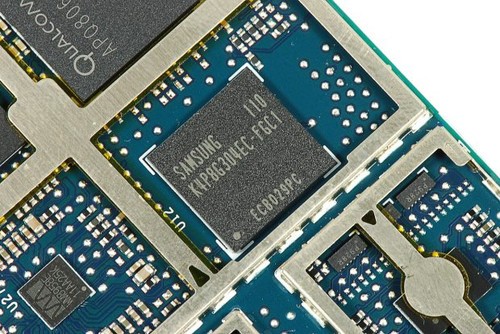 惠普TouchPad平板实机全程拆解(组图)